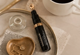 DRMTLGY Luminous Eye Corrector Tester 1
