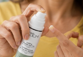 Flawless Bloom Cooling Peptide Eye Gel Cream Tester 2